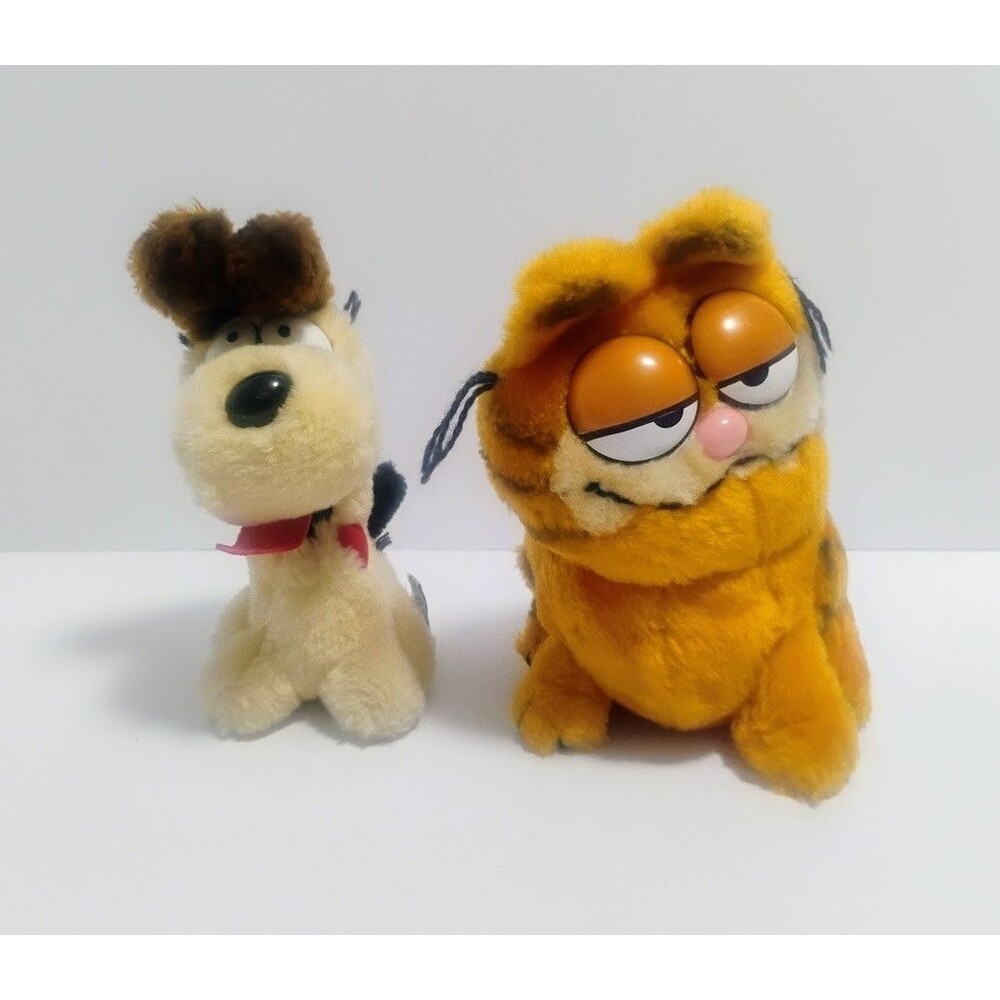 VINTAGE 1980’S DAKIN GARFIELD & ODIE 7” BEANINE PLUSH LOT